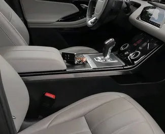 租车 Land Rover Range Rover Evoque #13133 Automatic 在 在巴塞罗那，配备 2.0L 发动机 ➤ 来自 谢尔盖 在西班牙。