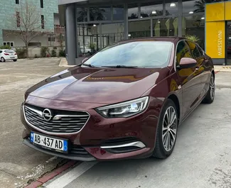 在 在阿尔巴尼亚 租赁 Opel Insignia 2019 汽车，特点包括 ✓ 使用 Petrol 燃料和 197 马力 ➤ 起价 24 EUR 每天。