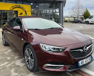 Opel Insignia 租赁。在 在阿尔巴尼亚 出租的 舒适性, 高级 汽车 ✓ Without Deposit ✓ 提供 TPL, CDW, FDW, Theft, Abroad, Young 保险选项。