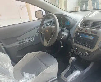 Chevrolet Cobalt 租赁。在 在阿塞拜疆 出租的 经济 汽车 ✓ Deposit of 300 AZN ✓ 提供 TPL, CDW, SCDW, FDW, Theft 保险选项。