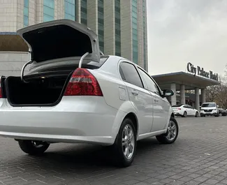 Chevrolet Aveo 租赁。在 在乌兹别克斯坦 出租的 经济 汽车 ✓ Deposit of 300 USD ✓ 提供 TPL, CDW 保险选项。