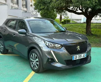 租赁 Peugeot 2008 的正面视图，在 Rafailovici, 黑山共和国 ✓ 汽车编号 #13038。✓ Automatic 变速箱 ✓ 0 评论。