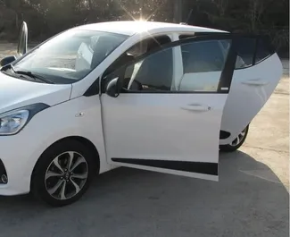 在 在阿塞拜疆 租赁 Hyundai i10 2023 汽车，特点包括 ✓ 使用 Petrol 燃料和 86 马力 ➤ 起价 26 AZN 每天。