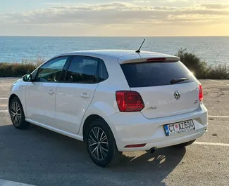 Volkswagen Polo 租赁。在 在黑山 出租的 经济 汽车 ✓ Deposit of 100 EUR ✓ 提供 TPL, CDW, SCDW, Abroad 保险选项。