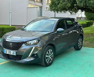 在 在黑山 租赁 Peugeot 2008 2022 汽车，特点包括 ✓ 使用 Diesel 燃料和 130 马力 ➤ 起价 27 EUR 每天。