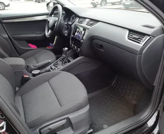 Skoda Octavia 租赁。在 在白俄罗斯 出租的 舒适性 汽车 ✓ Deposit of 400 USD ✓ 提供 TPL, CDW, SCDW, Theft, Abroad, Young 保险选项。