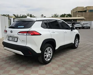 租车 Toyota Corolla Cross #13674 Automatic 在 在迪拜，配备 2.0L 发动机 ➤ 来自 穆罕默德 阿联酋。