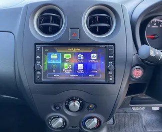 租车 Nissan Note #7100 Automatic 在 在拉纳卡，配备 1.2L 发动机 ➤ 来自 马克西姆 在塞浦路斯。