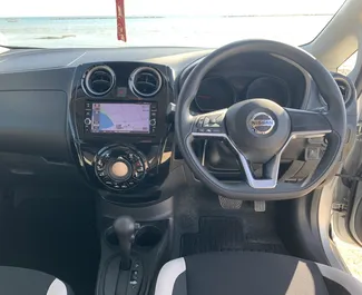 在 在塞浦路斯 租赁 Nissan Note 2019 汽车，特点包括 ✓ 使用 Petrol 燃料和 120 马力 ➤ 起价 25 EUR 每天。