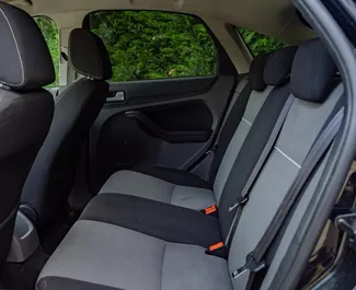 租车 Ford Focus #10769 Manual 在 在都拉斯，配备 1.4L 发动机 ➤ 来自 Erald 在阿尔巴尼亚。