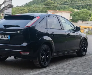 Ford Focus 2011 在 在都拉斯 可租赁，具有 unlimited 里程限制。