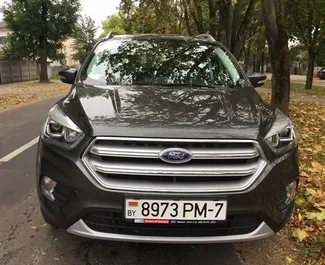 Ford Kuga 内饰，在白俄罗斯 出租。一辆优秀的 5 座位车，配备 Automatic 变速箱。