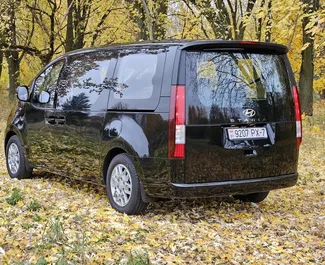 Hyundai Staria 租赁。在 在白俄罗斯 出租的 舒适性, 小型货车 汽车 ✓ Deposit of 500 USD ✓ 提供 TPL, CDW, SCDW, Theft, Young 保险选项。