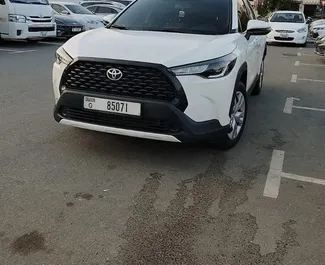 租车 Toyota Corolla Cross #13959 Automatic 在 在迪拜，配备 L 发动机 ➤ 来自 穆罕默德 阿联酋。