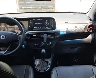 租车 Hyundai i10 #13975 Automatic 在 在迪拜，配备 L 发动机 ➤ 来自 穆罕默德 阿联酋。