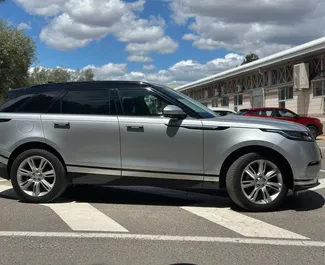 租赁 Land Rover Range Rover Velar 的正面视图，在阿利坎特, 西班牙 ✓ 汽车编号 #13641。✓ Automatic 变速箱 ✓ 0 评论。