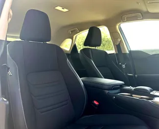 Lexus NX 2021 搭载 All wheel drive 系统，在阿利坎特 可用。