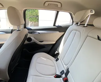 BMW X2 2021 的 Diesel 2.0L 发动机，在 在阿利坎特 出租。