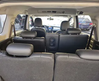 Mitsubishi Xpander 2024 搭载 Front drive 系统，在迪拜 可用。