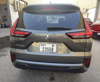 Mitsubishi Xpander 2024 搭载 Front drive 系统，在迪拜 可用。