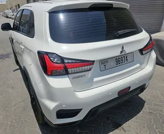 Mitsubishi ASX 内饰，阿联酋 出租。一辆优秀的 5 座位车，配备 Automatic 变速箱。