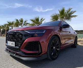 租赁 Audi RS Q8 的正面视图，在阿利坎特, 西班牙 ✓ 汽车编号 #11746。✓ Automatic 变速箱 ✓ 0 评论。