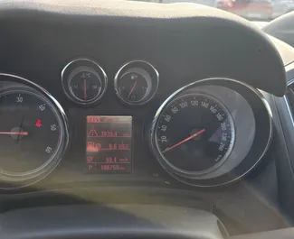 在 在保加利亚 租赁 Opel Zafira 2018 汽车，特点包括 ✓ 使用 Diesel 燃料和 131 马力 ➤ 起价 19 EUR 每天。
