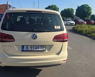 租赁 Volkswagen Sharan 的正面视图，在布尔加斯, 保加利亚 ✓ 汽车编号 #14574。✓ Automatic 变速箱 ✓ 0 评论。