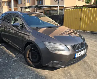 SEAT Leon ST 2017 的 Diesel 1.6L 发动机，在 在布尔加斯 出租。