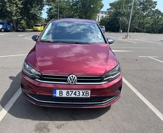 在 在保加利亚 租赁 Volkswagen Golf Sportsvan 2021 汽车，特点包括 ✓ 使用 Diesel 燃料和 110 马力 ➤ 起价 15 EUR 每天。