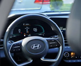 Hyundai Elantra 租赁。在 在哈萨克斯坦 出租的 舒适性, 高级 汽车 ✓ Without Deposit ✓ 提供 TPL 保险选项。