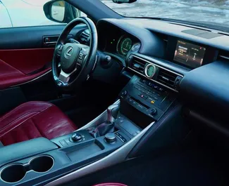 Lexus IS250 2014 的 Petrol 2.5L 发动机，在 在阿拉木图 出租。