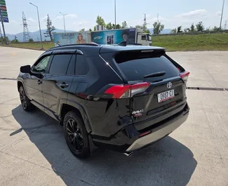 Toyota Rav4 租赁。在 在格鲁吉亚 出租的 舒适性, SUV, 交叉 汽车 ✓ Without Deposit ✓ 提供 TPL, FDW, Theft, Abroad, No Deposit 保险选项。