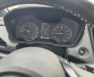 Subaru Crosstrek 2024 的 Petrol 2.0L 发动机，在 在第比利斯 出租。