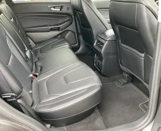 Ford Edge 2021 的 Petrol 2.0L 发动机，在 在明斯克 出租。