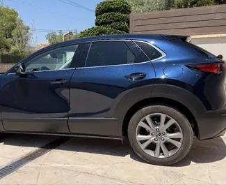 Mazda CX-30 租赁。在 在西班牙 出租的 经济, 舒适性, 交叉 汽车 ✓ Deposit of 500 EUR ✓ 提供 TPL 保险选项。
