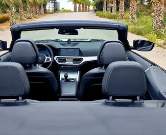 BMW 420d Cabrio 2023 搭载 Front drive 系统，在阿利坎特 可用。