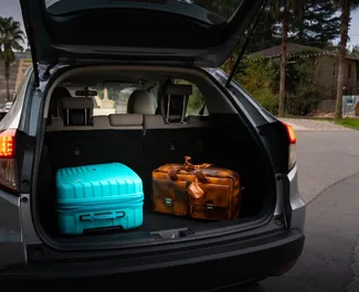 Honda HR-V 2021 的 Petrol 2.0L 发动机，在 在库塔伊西 出租。