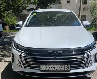 BYD Destroyer 05 2025 在 在巴库 可租赁，具有 unlimited 里程限制。