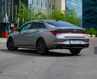 在 在哈萨克斯坦 租赁 Hyundai Elantra 2022 汽车，特点包括 ✓ 使用 Petrol 燃料和 128 马力 ➤ 起价 23000 KZT 每天。