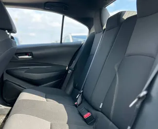 Toyota Corolla Sedan 租赁。在 在白俄罗斯 出租的 经济, 舒适性 汽车 ✓ Deposit of 100 USD ✓ 提供 TPL, CDW 保险选项。