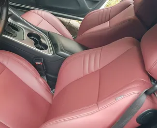 Dodge Challenger 租赁。在 在白俄罗斯 出租的 高级, 豪华 汽车 ✓ Deposit of 267 USD ✓ 提供 TPL, CDW 保险选项。