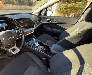 Kia Sportage 2022 搭载 All wheel drive 系统，在阿利坎特 可用。