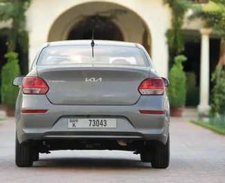 租赁 Kia Pegas 的正面视图，在迪拜, 阿联酋 ✓ 汽车编号 #15432。✓ Automatic 变速箱 ✓ 0 评论。