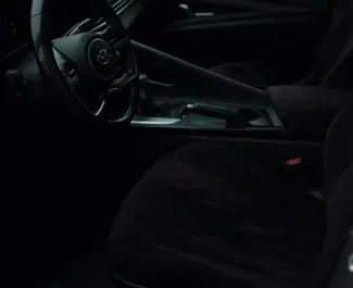 Hyundai Elantra 2022 在 在阿拉木图 可租赁，具有 250 km/day 里程限制。