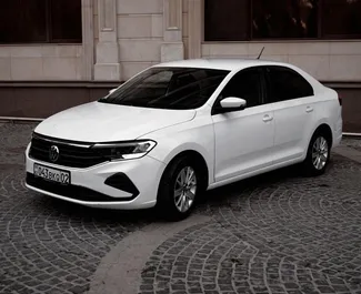 租赁 Volkswagen Polo Sedan 的正面视图，在阿拉木图, 哈萨克斯坦 ✓ 汽车编号 #15081。✓ Automatic 变速箱 ✓ 0 评论。