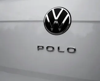 Volkswagen Polo Sedan 2021 的 Petrol 1.6L 发动机，在 在阿拉木图 出租。