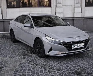 租赁 Hyundai Elantra 的正面视图，在阿拉木图, 哈萨克斯坦 ✓ 汽车编号 #15087。✓ Automatic 变速箱 ✓ 0 评论。