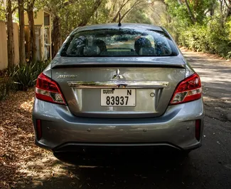 Mitsubishi Attrage 租赁。在 阿联酋 出租的 经济 汽车 ✓ Deposit of 1500 AED ✓ 提供 TPL 保险选项。