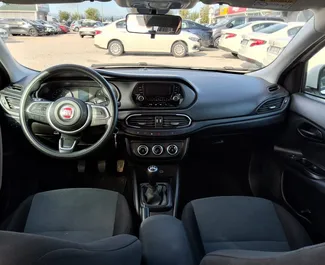 Fiat Egea 租赁。在 在土耳其 出租的 经济, 舒适性 汽车 ✓ Deposit of 300 USD ✓ 提供 TPL, CDW, FDW, Theft 保险选项。